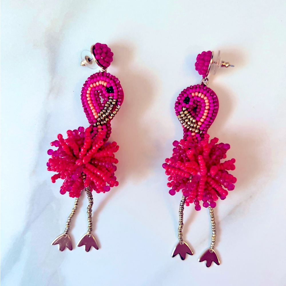 Like New Rare Baublebar Flamingo Beaded earrings 🦩